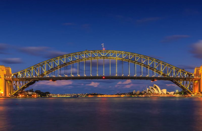 Experience the mesmerising night views of the iconic attractions on a Sydney Harbour dinner cruise.